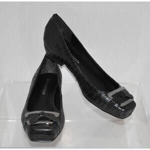 New Size 6 Womens Gino Ventori Vanessa Alligator Leather Black Low Heel